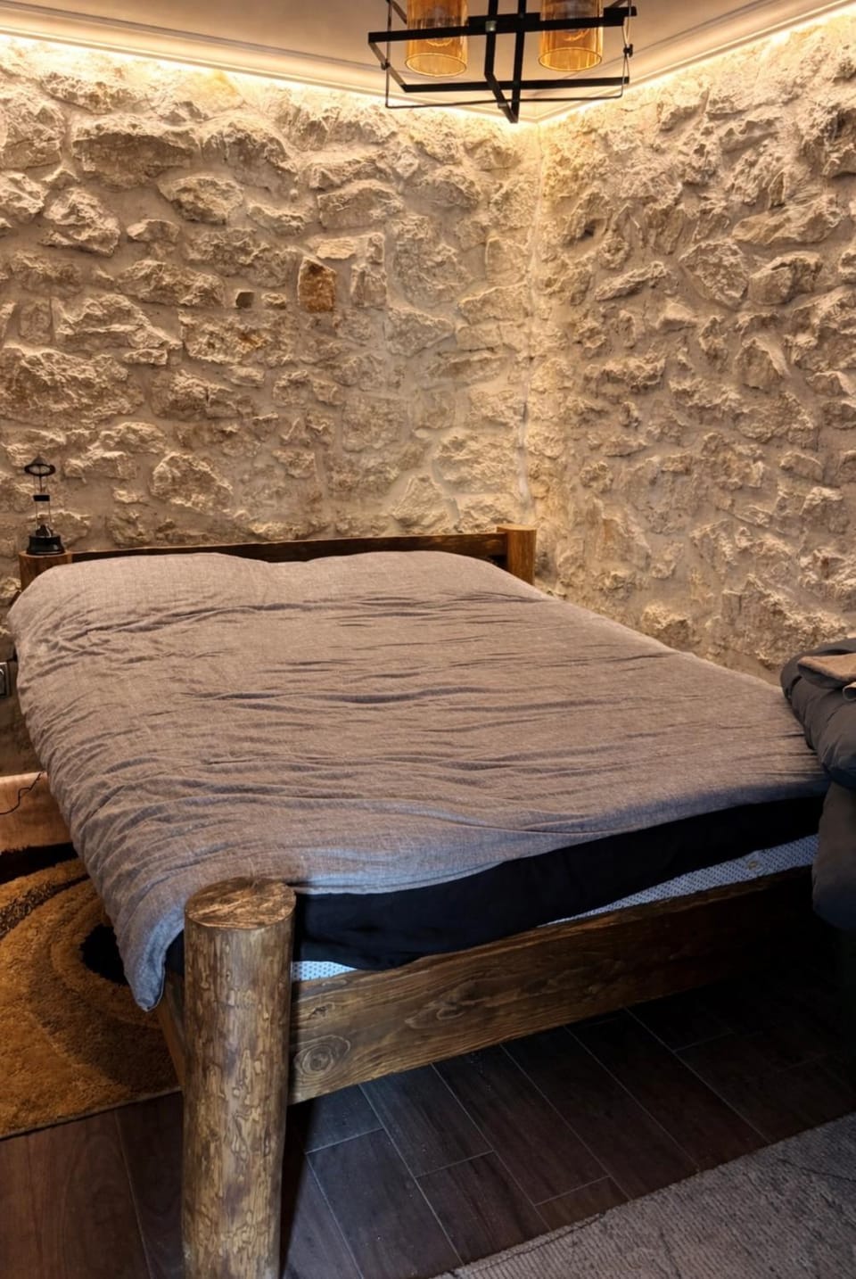 Minja Stone House by the Lake House in Podgorica Municipality, Montenegro