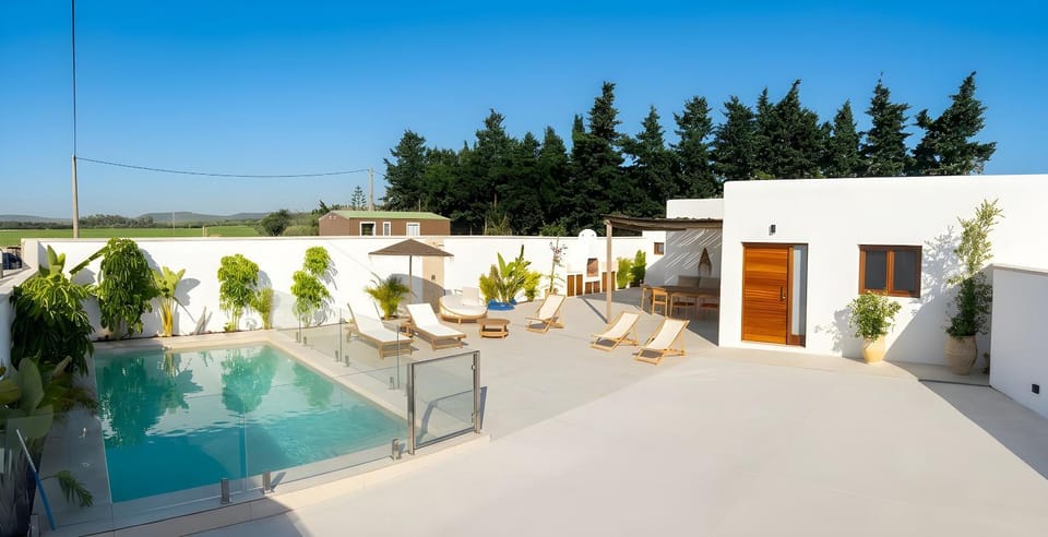 Casa vacacional con piscina privada en el Palmar solo aceptamos familias House in El Palmar de Vejer