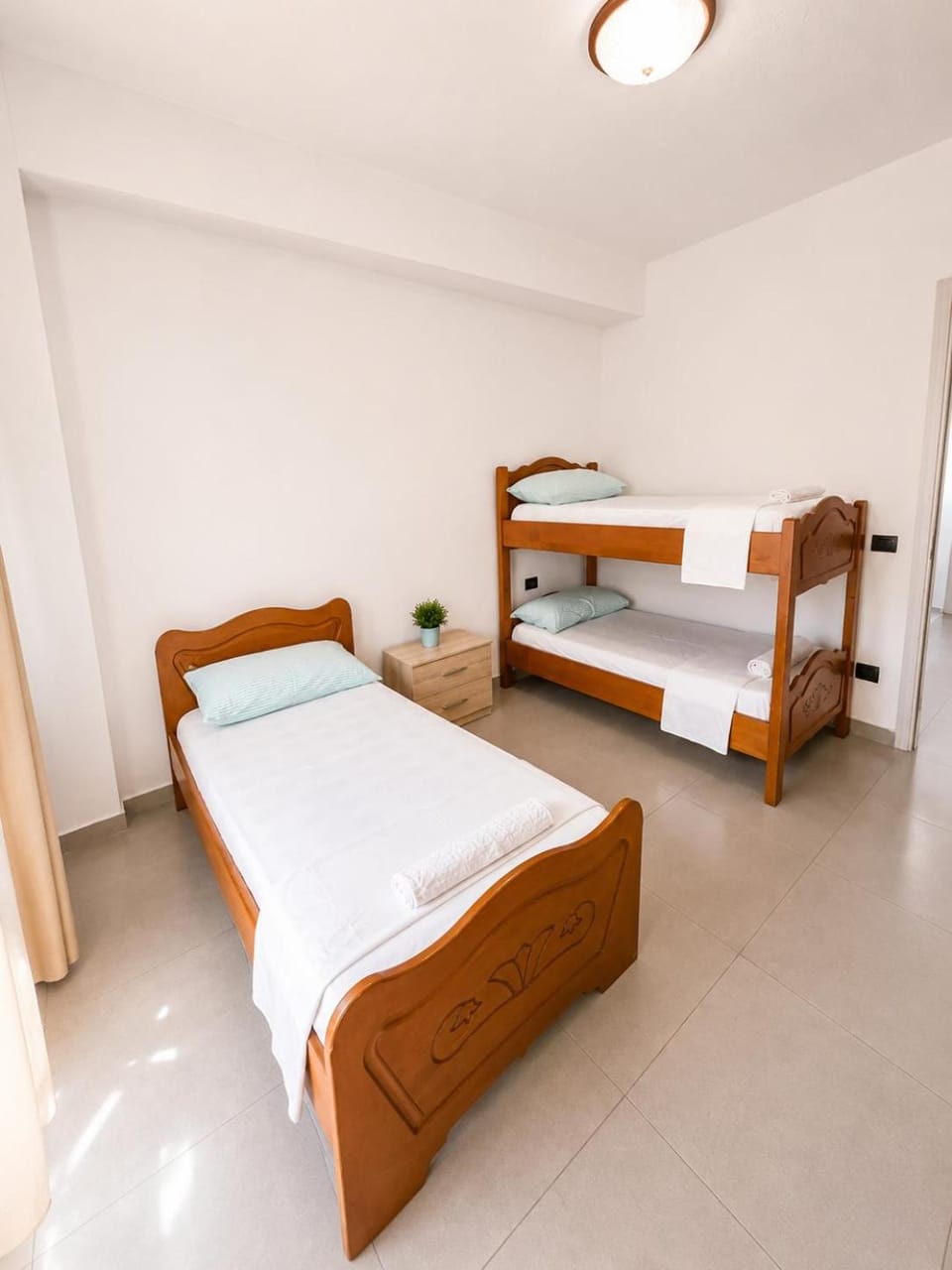 Bed, Photo of the whole room, Bedroom, wardrobe