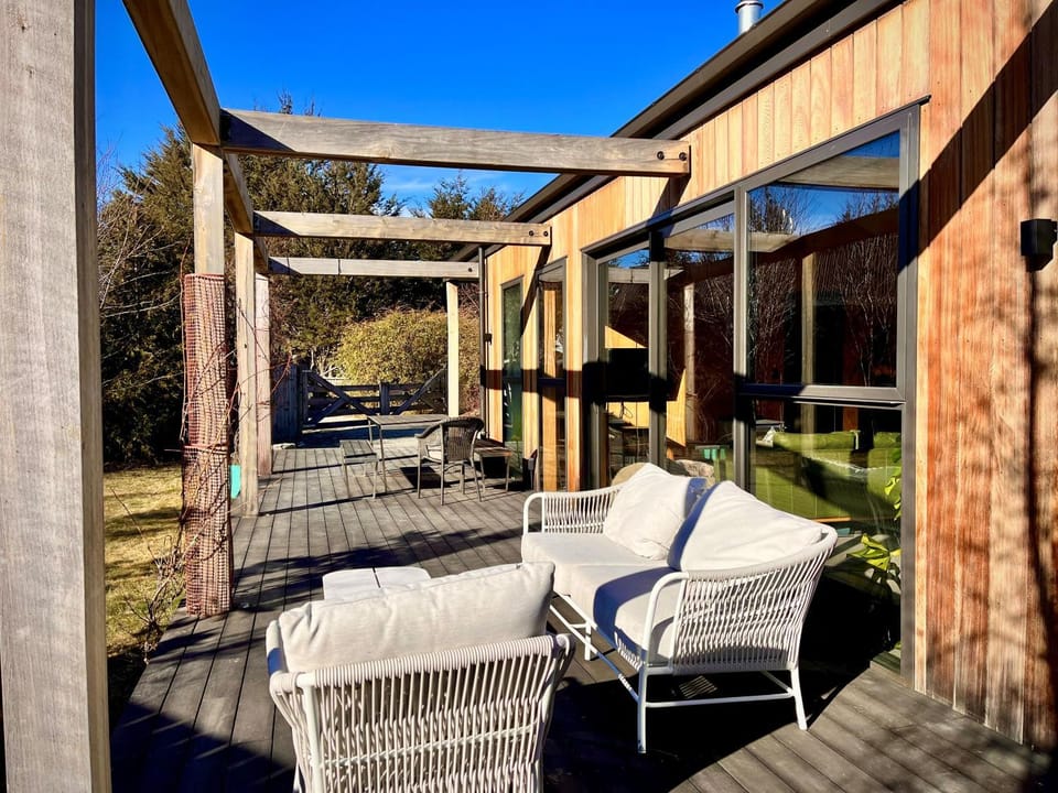 Patio, Seating area, Location