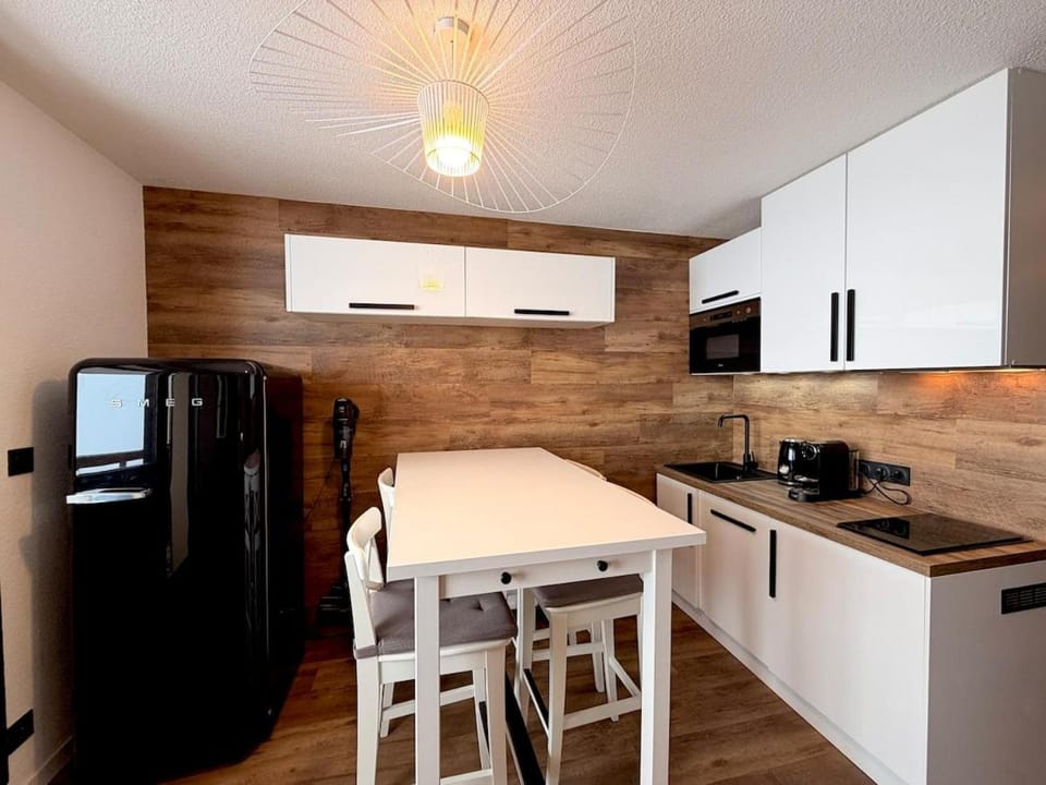 Logement cosy & rénové - Vue exceptionnelle Apartment in Huez
