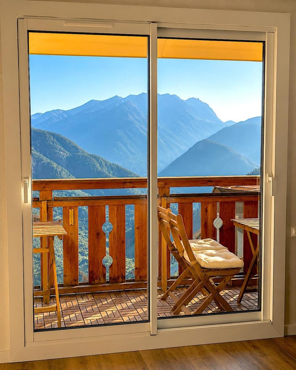 Logement cosy & rénové - Vue exceptionnelle Apartment in Huez