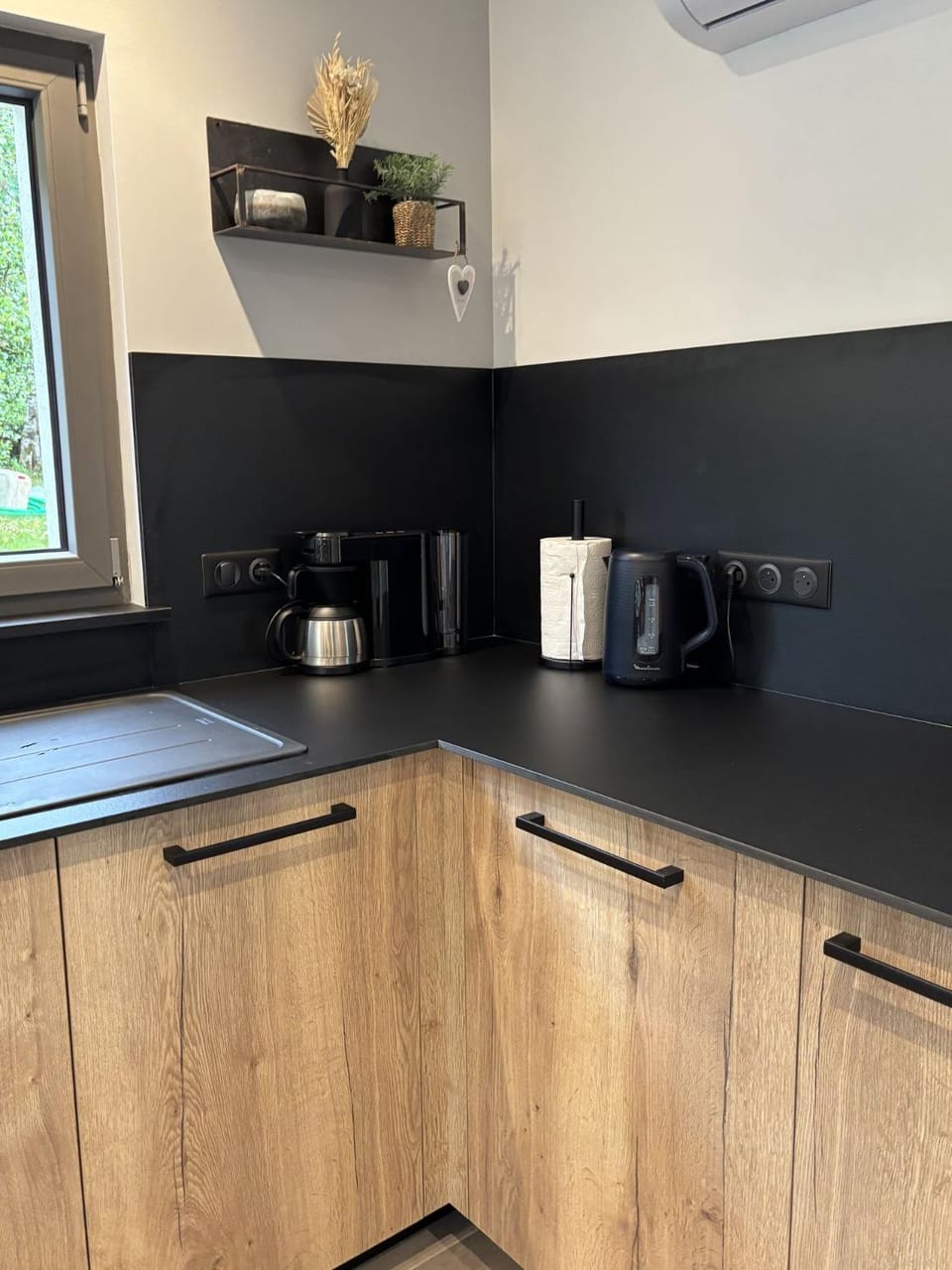 Coffee/tea facilities, Kitchen or kitchenette
