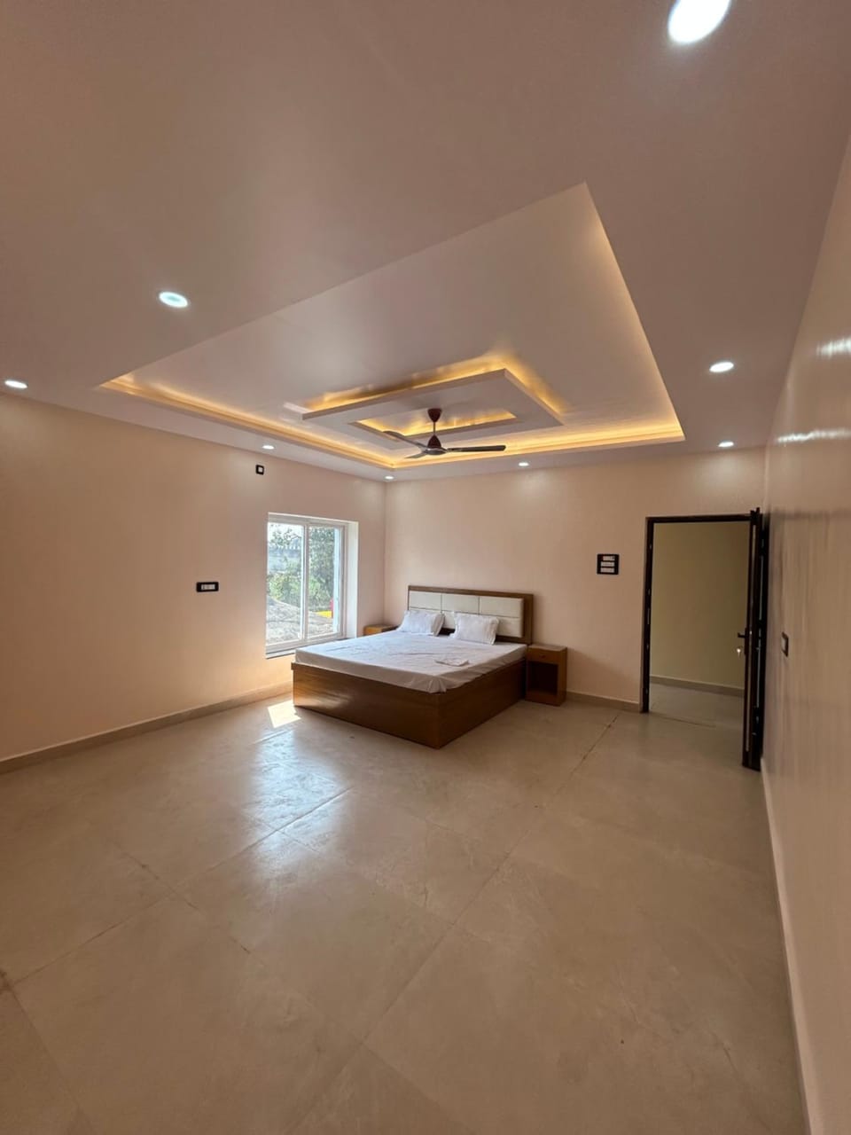 B N Palace Hotel in India