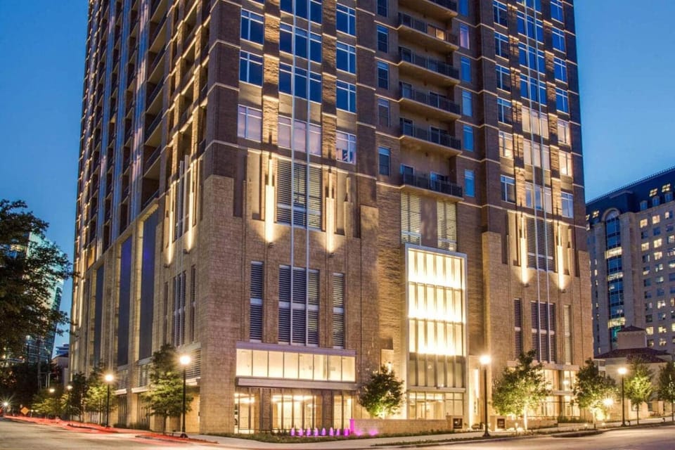 Property building, Night