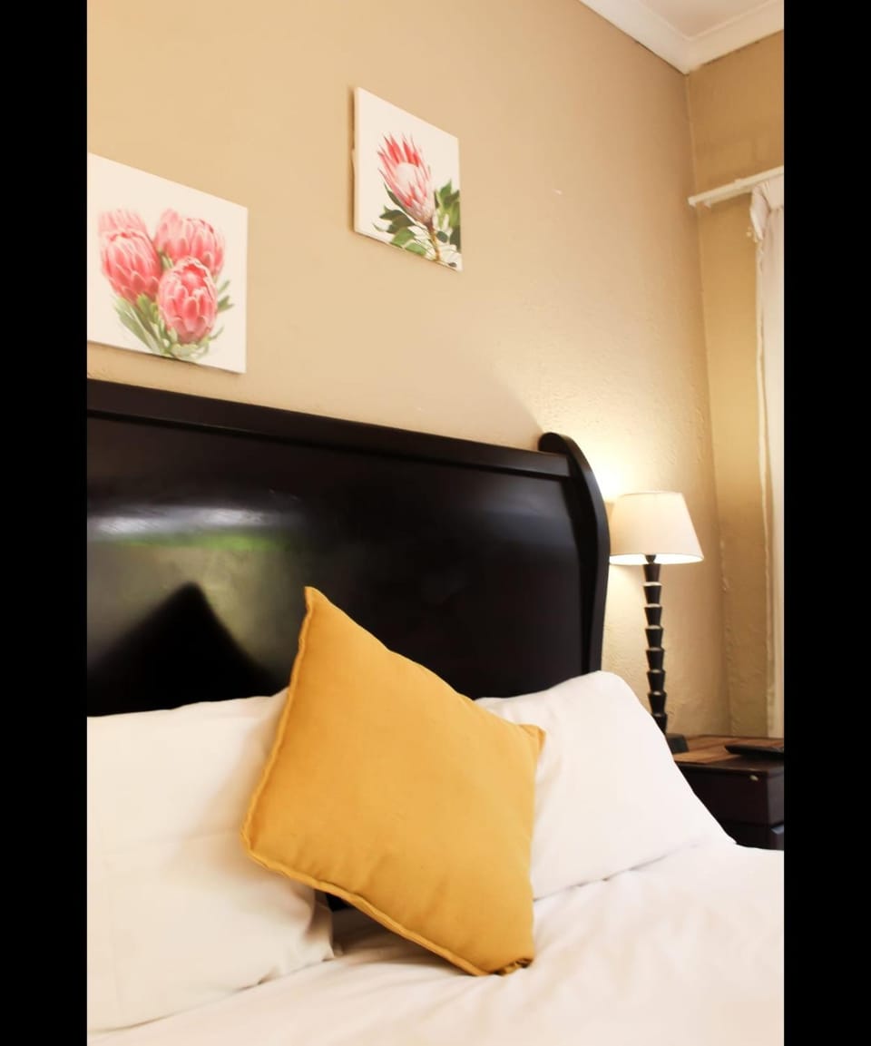 Cozy guestrooms in Midrand Bed and Breakfast in Gauteng
