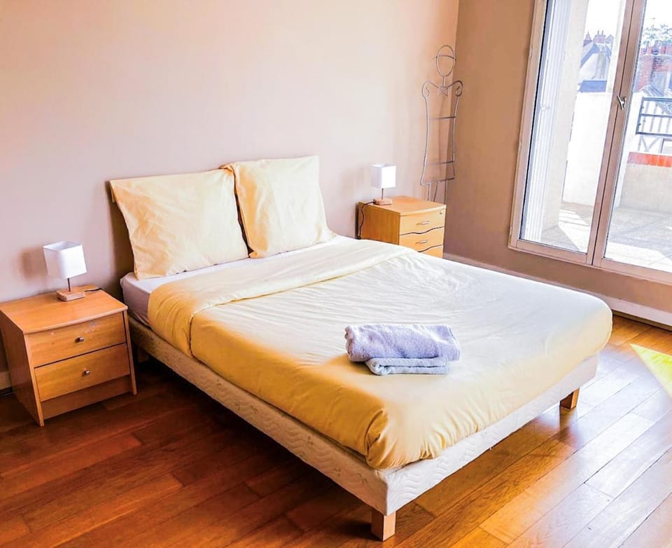 The spacious haven in the heart of Blois Apartment in Blois