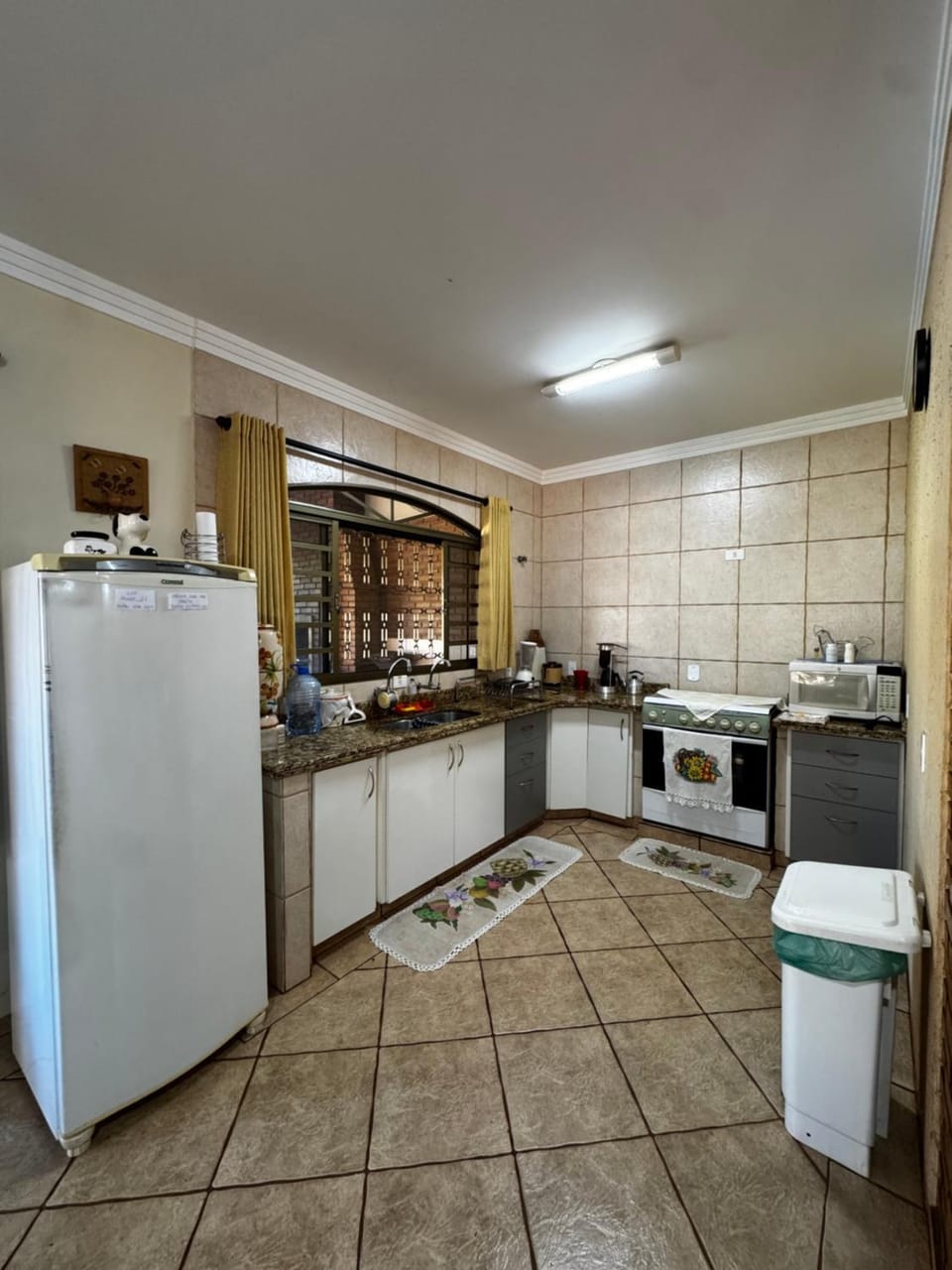 Chácara Girassol Primeiro de Maio House in State of Paraná