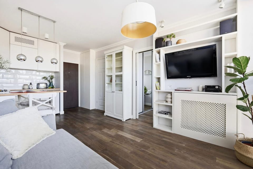 Communal lounge/ TV room, TV and multimedia, Kitchen or kitchenette, Living room, Photo of the whole room, Seating area, Dining area, Evening entertainment, pet friendly, stove