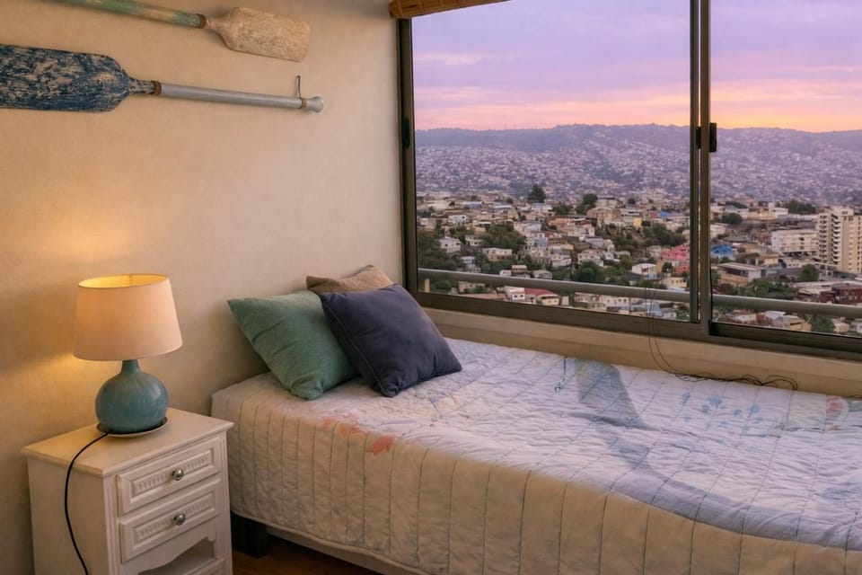 Bed, Natural landscape, Photo of the whole room, Bedroom, City view