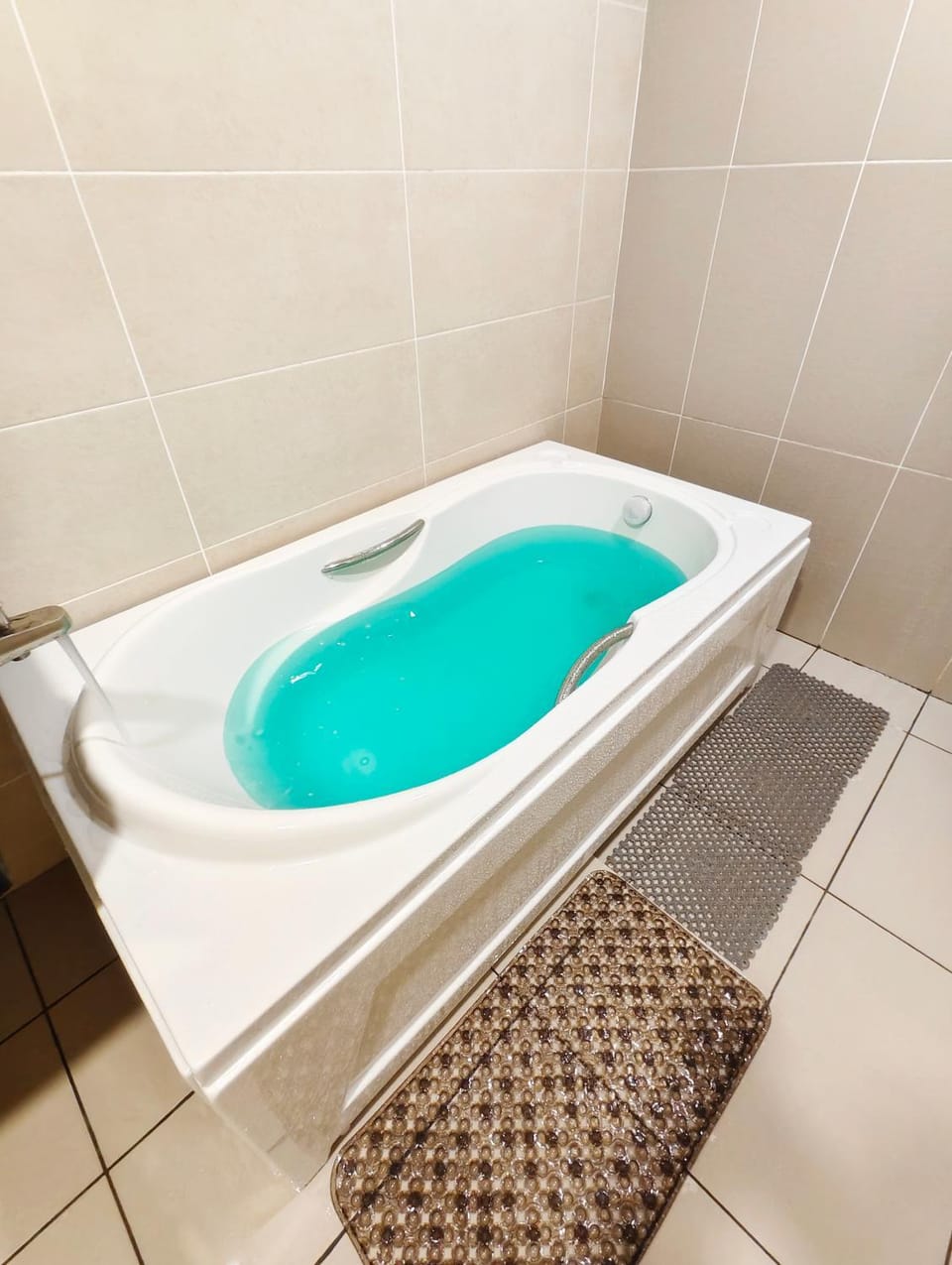 Swan Garden Resort, Bathub, Seaview 2Day stay -20 Percent Offer, 4 min to Jonkerstreet Hotel in Malacca