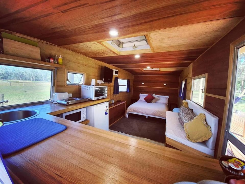 Little T Luxury tent in Yarra Junction