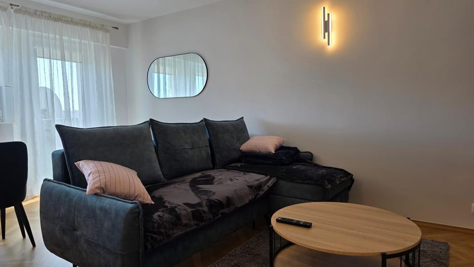 Apt Ochota Sierpinskiego - Apartamenty Wypoczynkowe Apartment in Warsaw