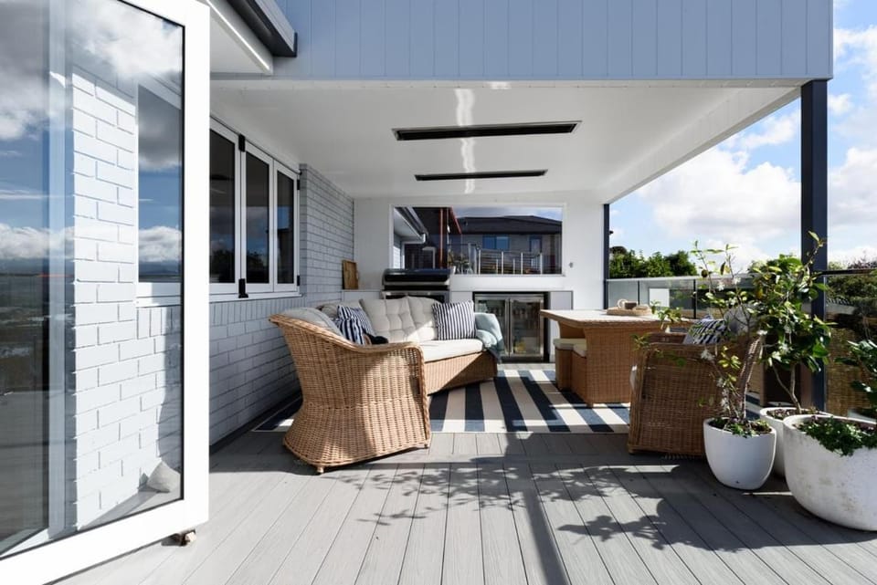 Serene Trevallyn Escape & Views House in Tasmania