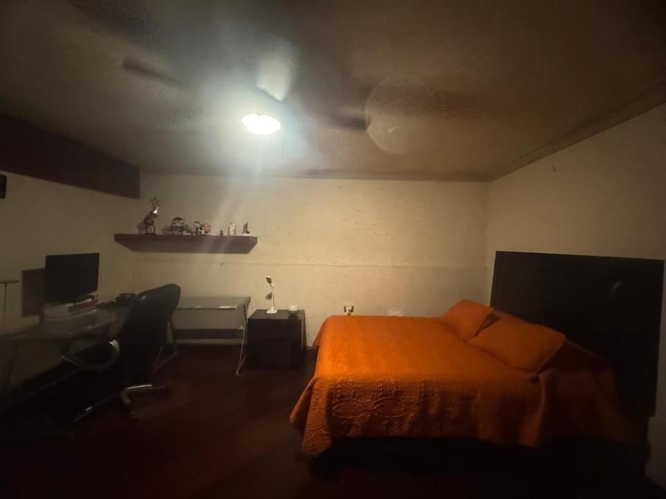 Apartment with a royal heart, green park and hills Apartment in Monterrey
