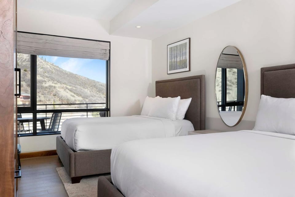 One Snowmass West 301 by Snowmass Mountain Lodging Apartment in Snowmass Village