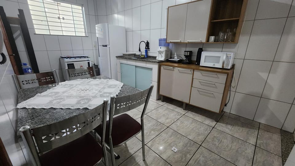 Apartamento com 3 quartos, 2 banheiros e 2 vagas de garagem Apartment in Conselheiro Lafaiete