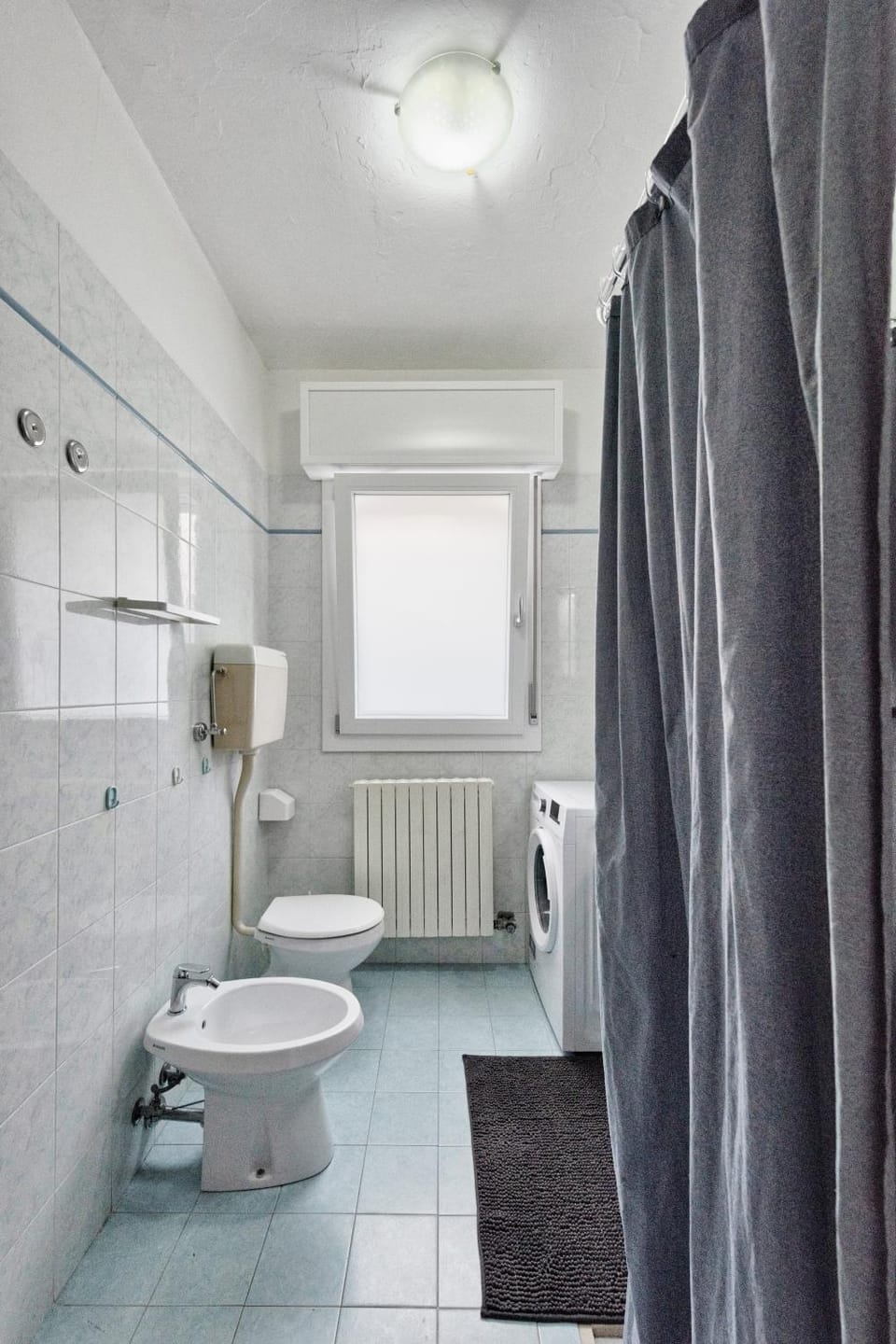 Toilet, Bathroom, bidet, internet, towels