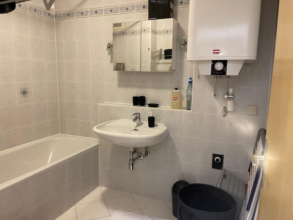 Bathroom, Bath, heating, heating, towels