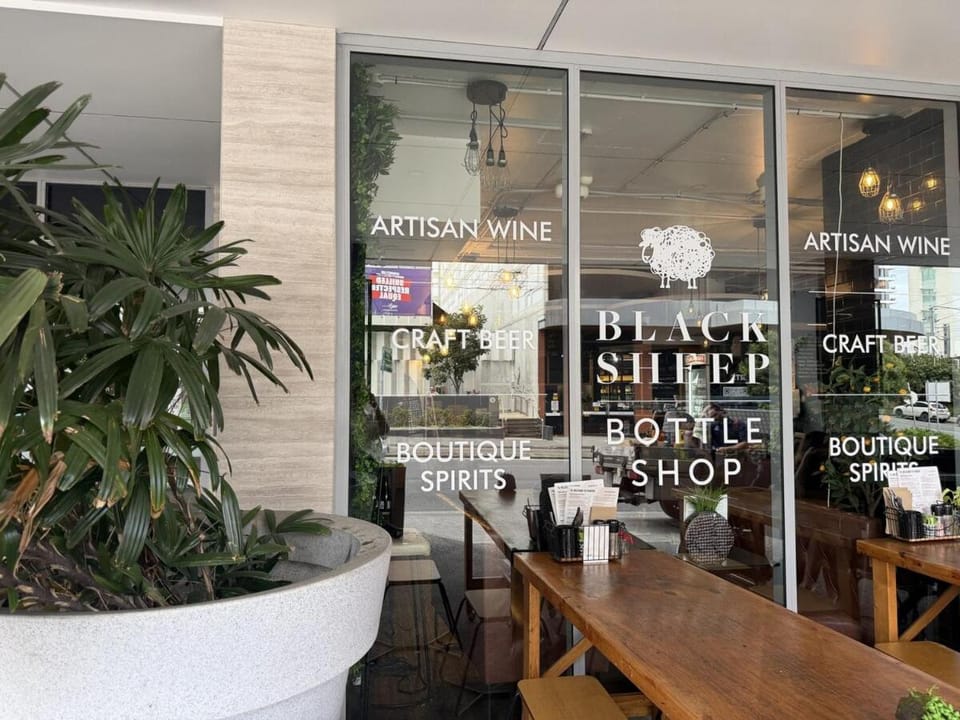 The Capitol - 1BR Enclave Pool, Spa & Gym Access 1007 Apartment in Brisbane City