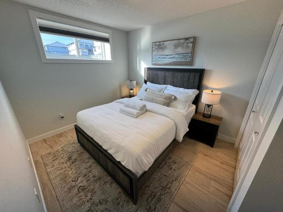 The Cozy Nook Apartment in Saskatoon