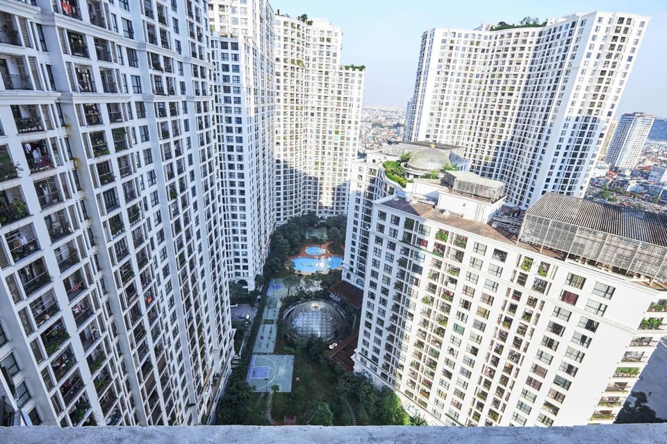 Property building, Bird's eye view