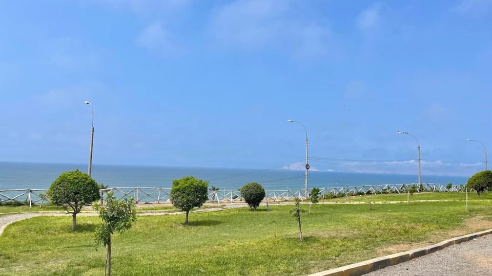 Vista al mar 3 HB Balcón Malecón Piscina Cama King Size Apartment in Callao Region, Peru