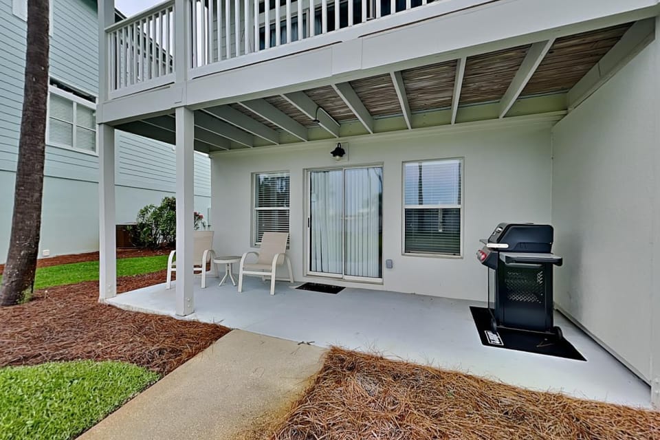 The Pearl At Oyster Lake House in South Walton County