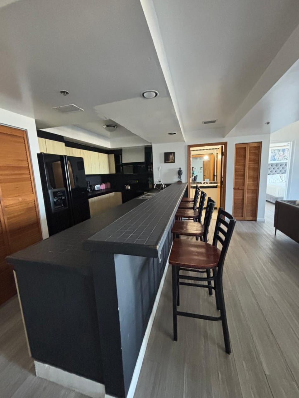 Ocean View 2 Bedroom - Ocean Drive Apartment in Flamingo Lummus
