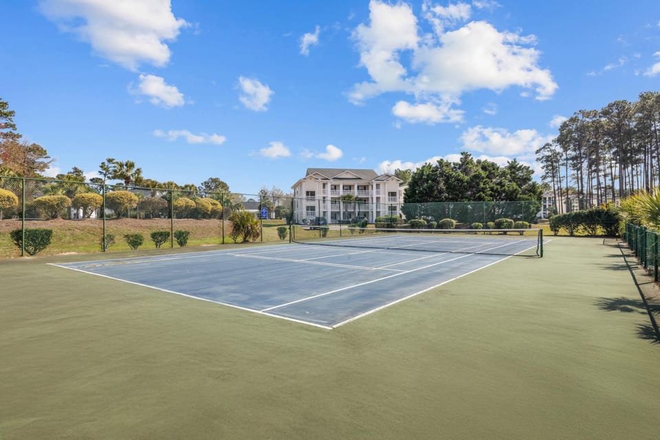 Tennis court