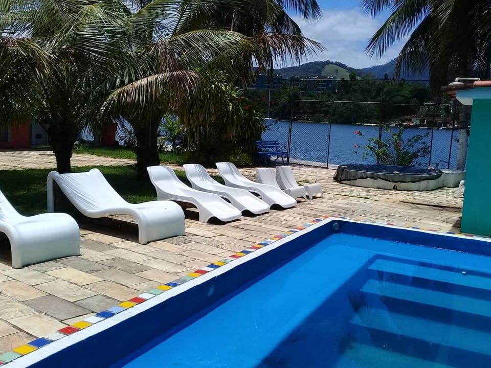 ANGRA PIER 99 Suites Apartment in Angra dos Reis