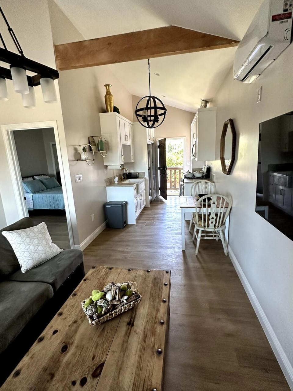 Seating area, kitchen, kitchen