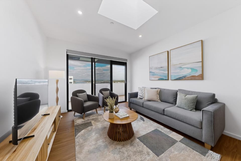 Brand-New 3-Bed Apartment with Scenic Views Apartment in Perth