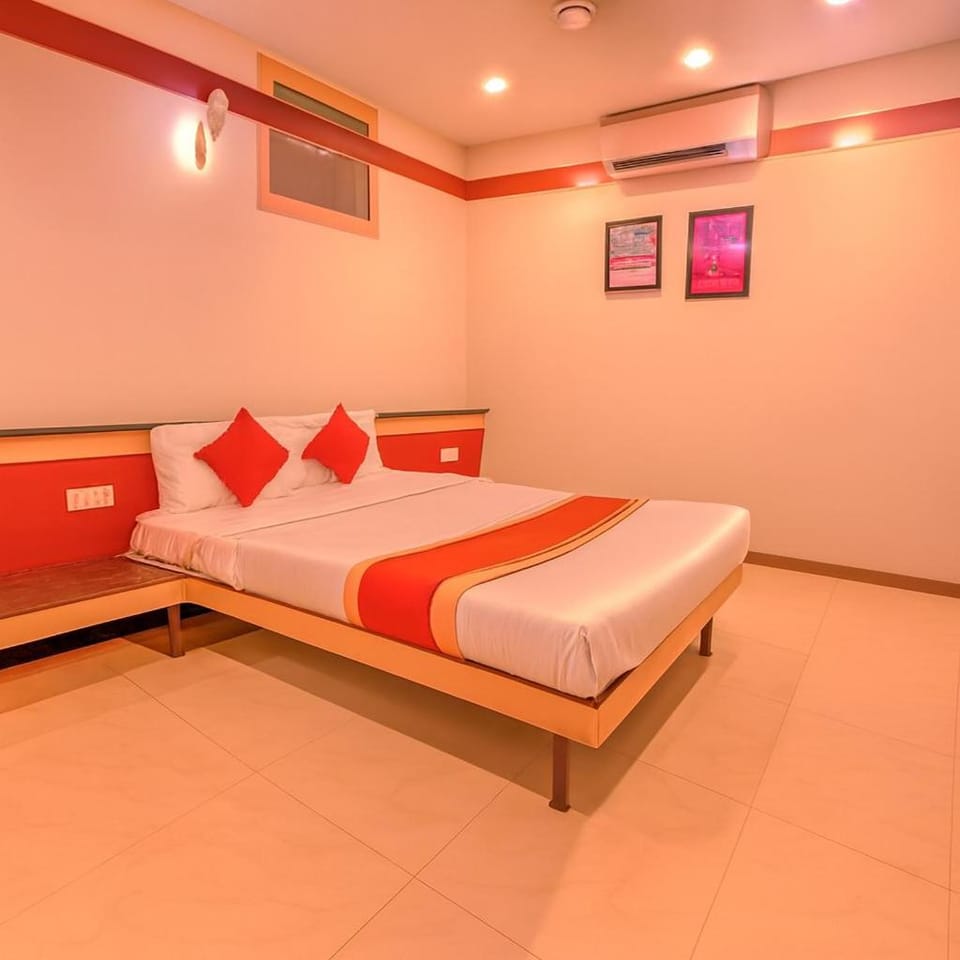 Hotel Couple Friendly In Electronic City Hotel in Bengaluru