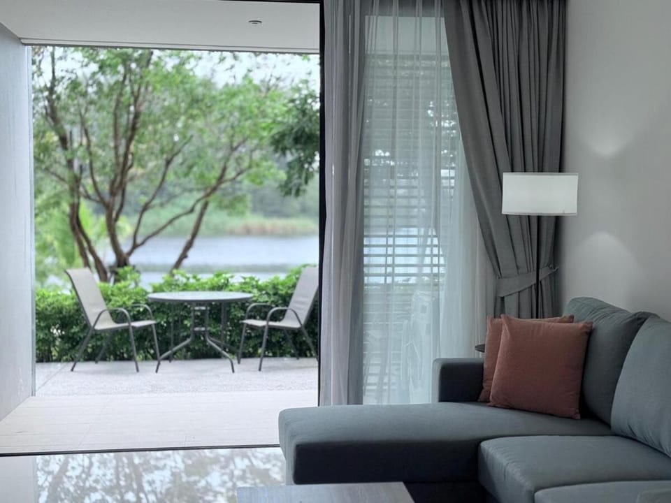 Cassia 2BR Ground Floor, Lake Access #9035 Apartment in Choeng Thale