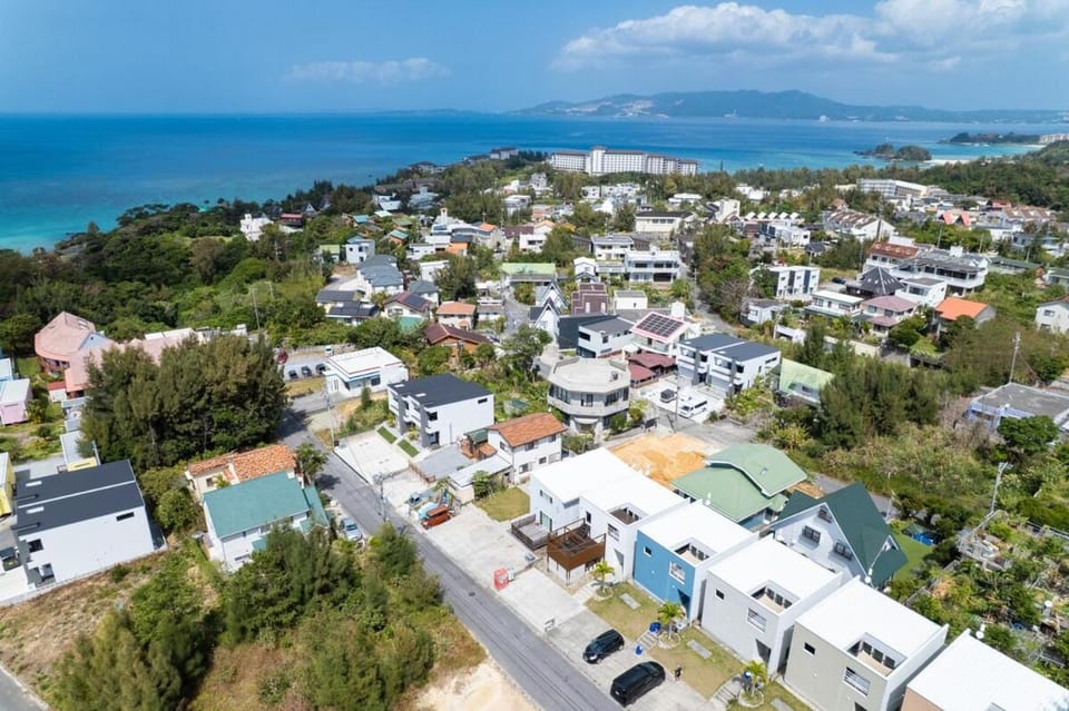 Villa COLORS coral Villa in Okinawa Prefecture