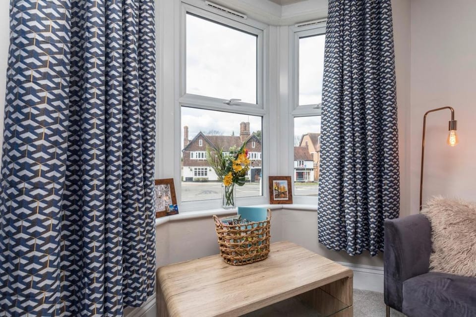 Lion House | Central Horsham | Free Parking | House in Horsham