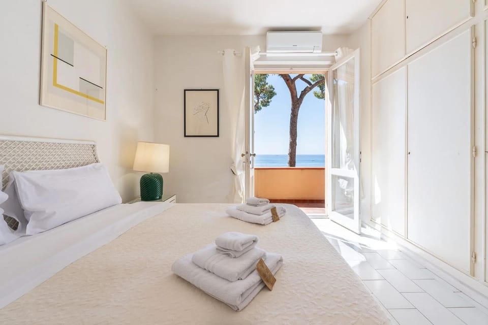 Estay - Luxury Villa Fernanda - Beach at Your Doorstep Villa in Sardinia