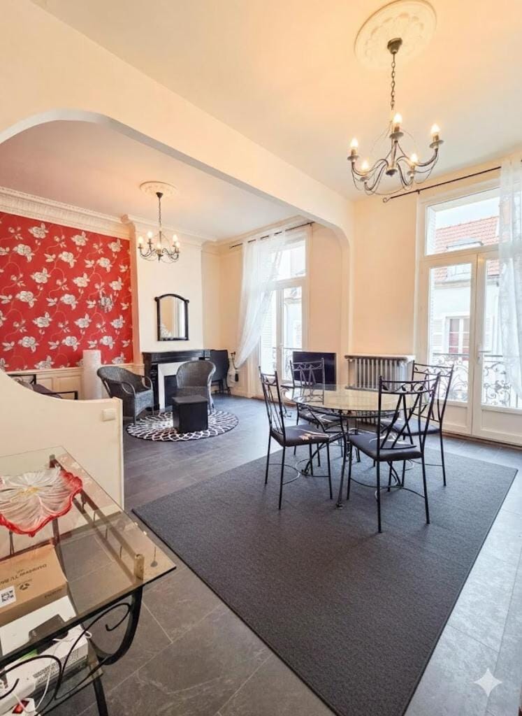 Appart de charme, centre Vichy, Thermes Apartment in Auvergne-Rhône-Alpes