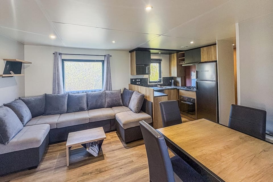 Mobil-home de Charme en Résidence Privée House in Brittany