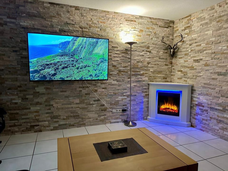 TV and multimedia, Living room