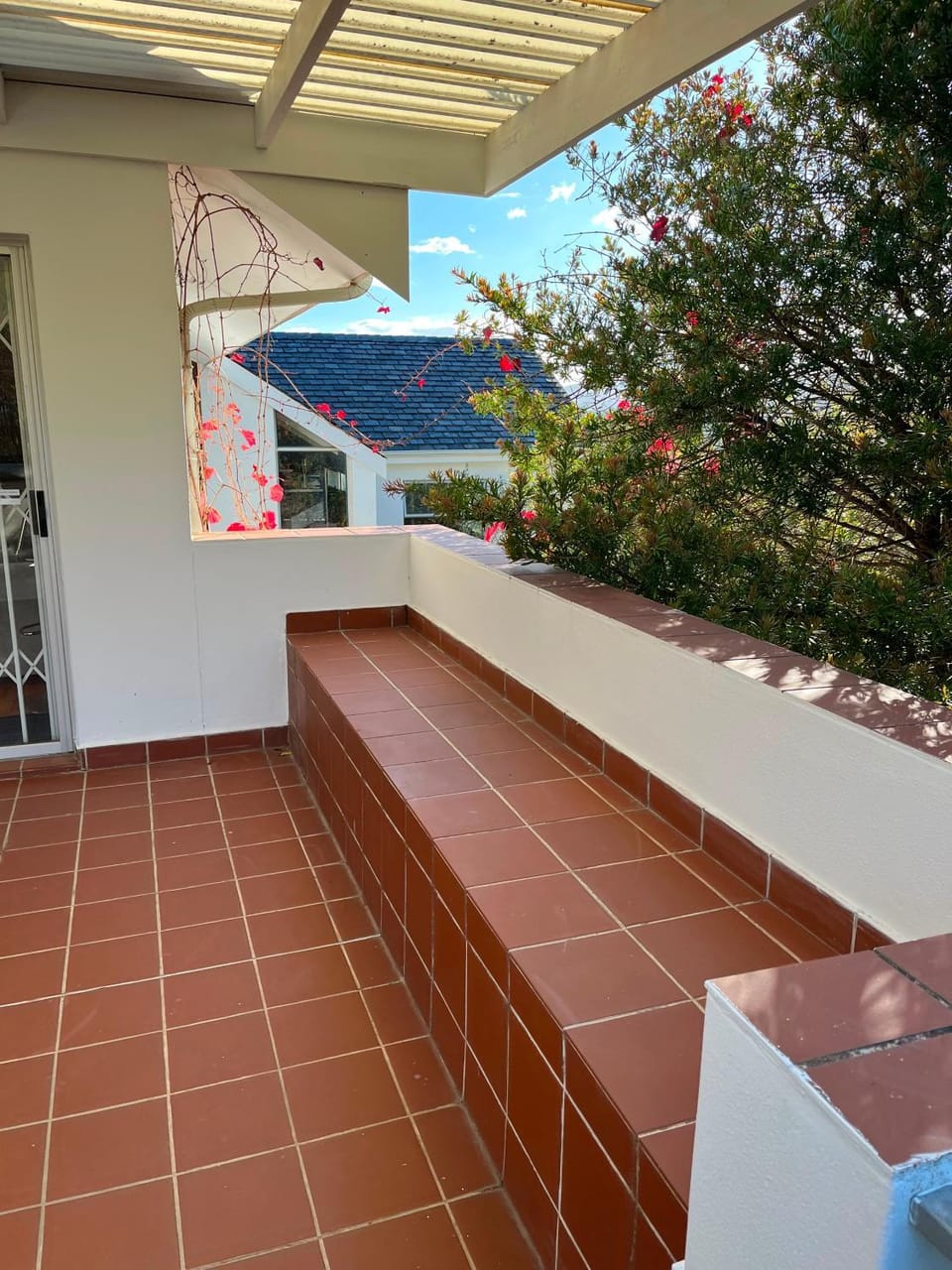 Benevolent Upper Floor for 4 Apartment in Stellenbosch