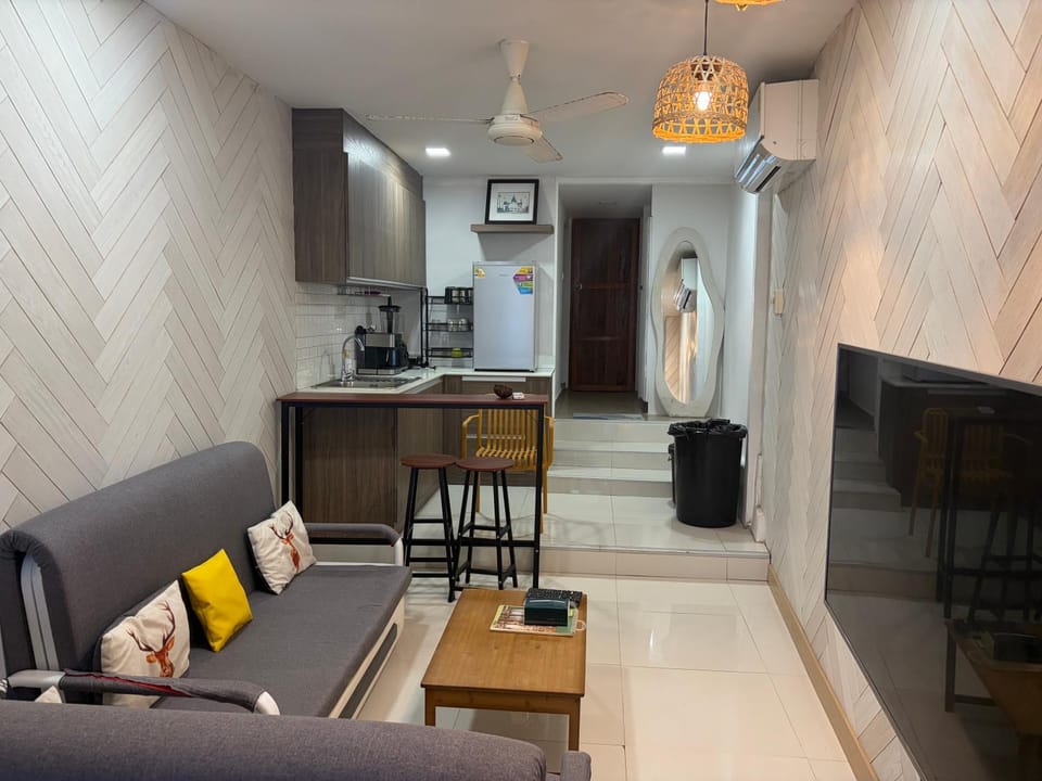 Moonrise Beachfront Luxury Apartment in Ko Samui