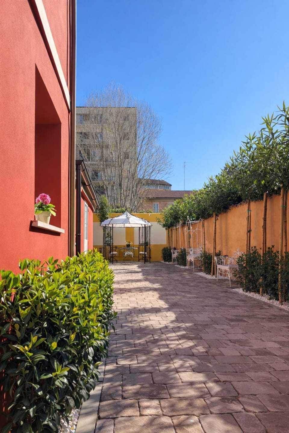 Inner courtyard view