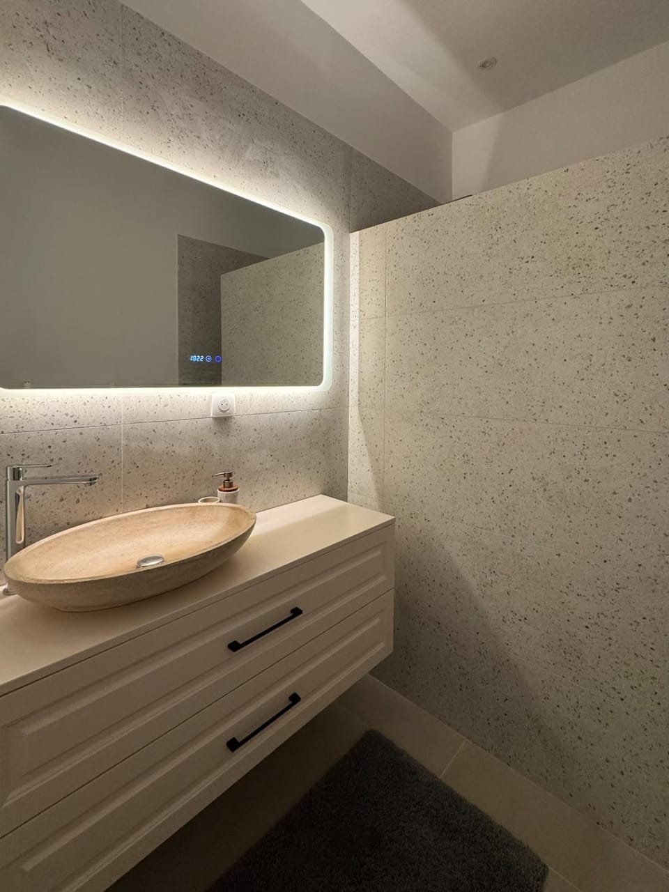 Esprit Lubéron, L'Olivier, logement entier Apartment in Le Thor