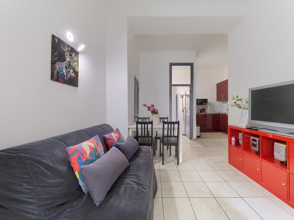 Cozy and renovated apartment - Hyper Central - Air Conditioner Apartment in Nice