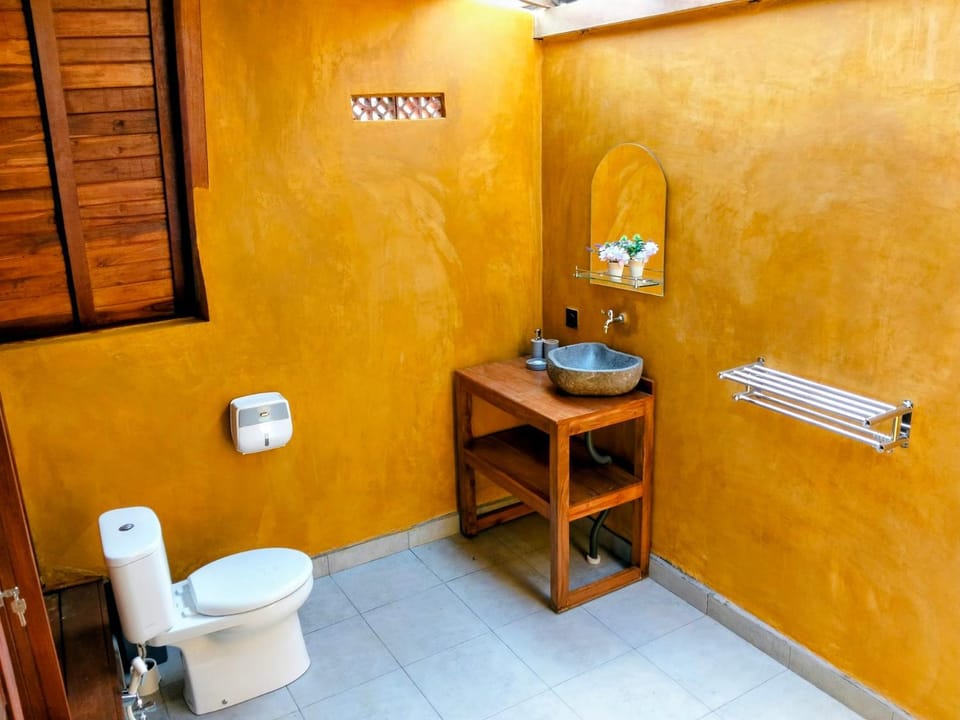 Toilet, Bathroom