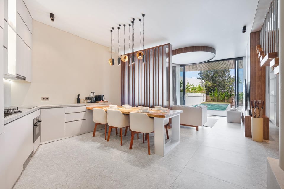 View (from property/room), Dining area, kitchen