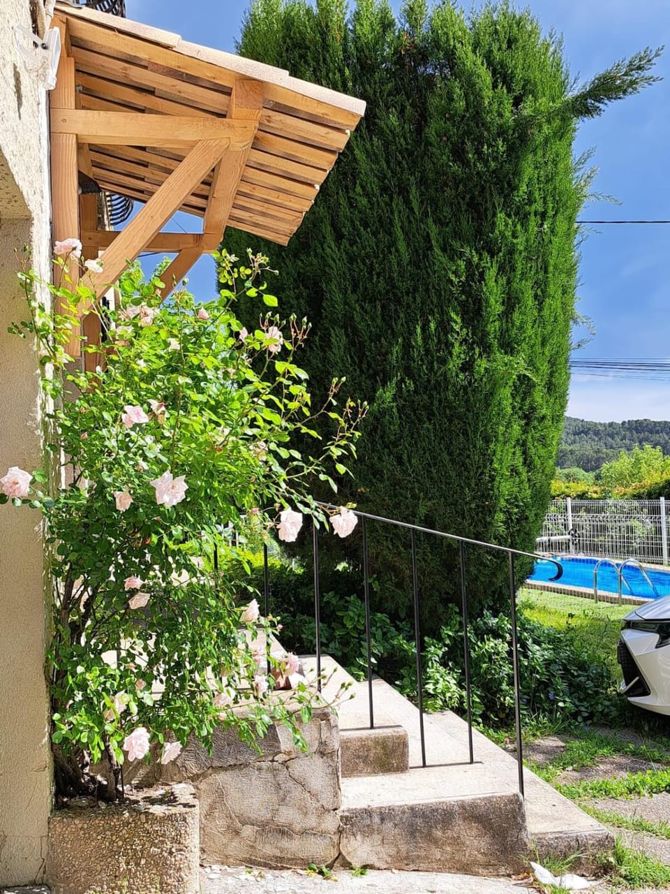 Maison privée de 100 m2 avec piscine, jardin et climatisation House in Pernes-les-Fontaines