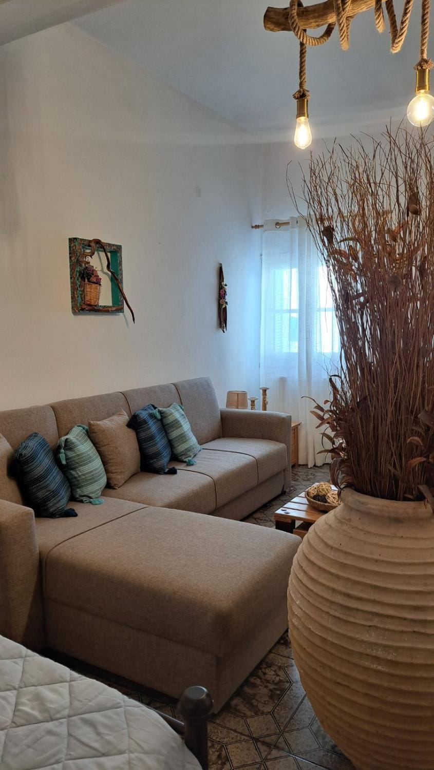 The Mill House Apartment in Decentralized Administration of the Aegean